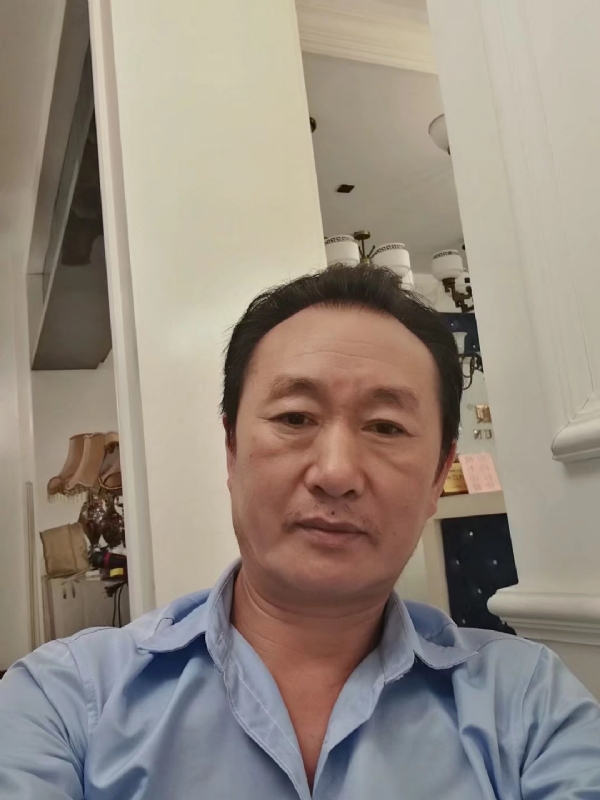 青松的第一张照片--渭南相亲服务中心