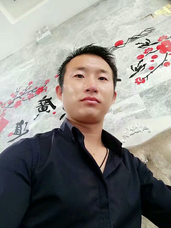 系咯在的第二张照片--渭南相亲服务中心