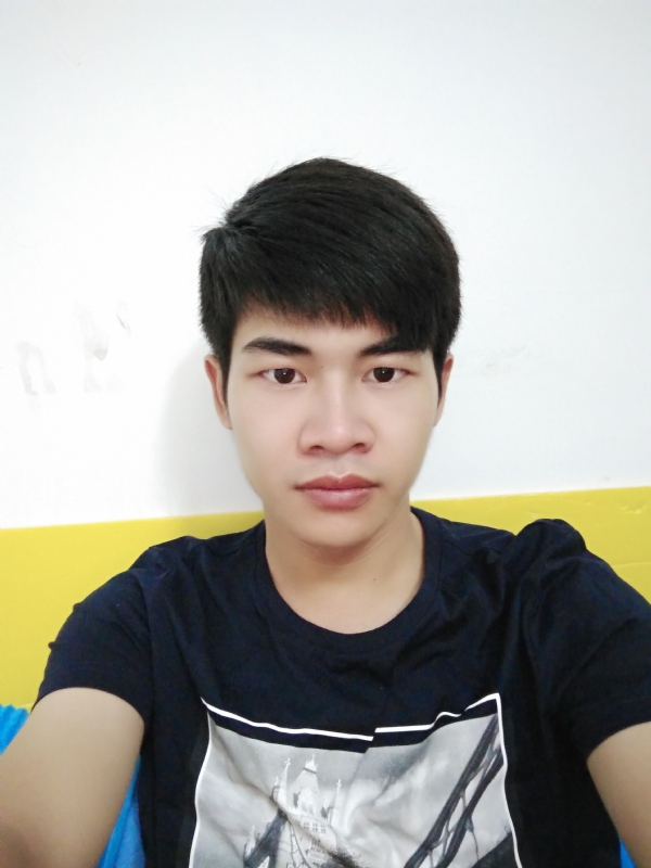 春风拂柳的第一张照片--渭南相亲服务中心