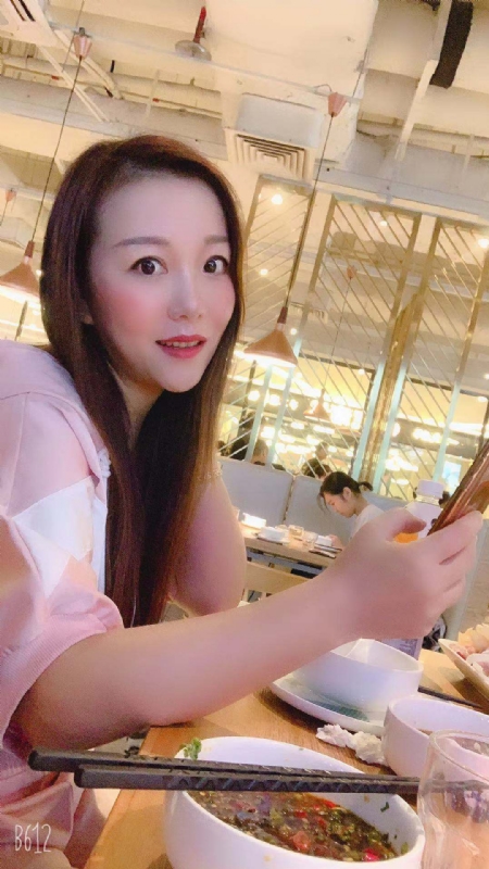 蔷薇的第一张照片--渭南相亲服务中心