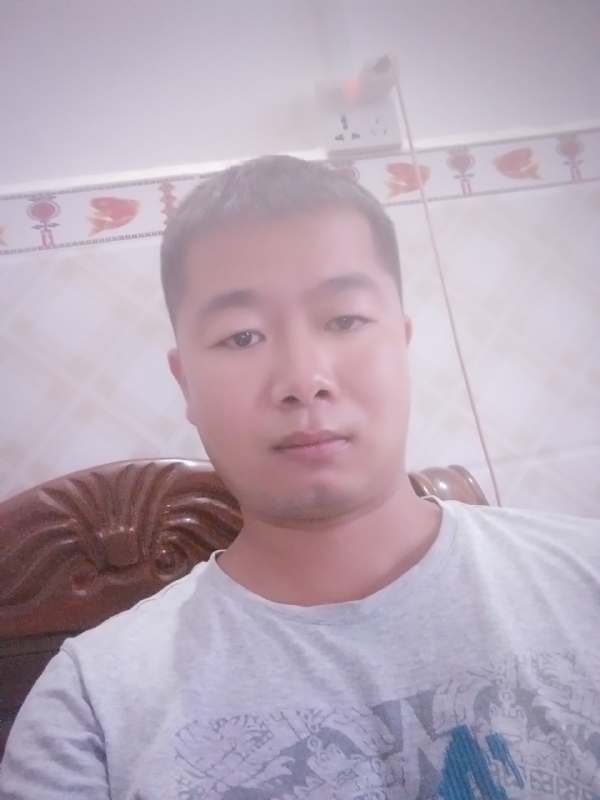心雨的第一张照片--渭南相亲服务中心