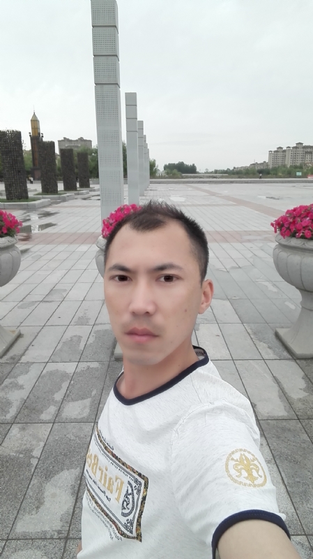 天平的第一张照片--渭南相亲服务中心