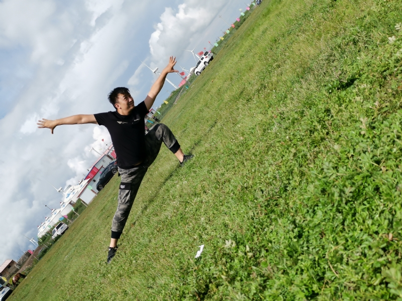 舞者的第一张照片--渭南相亲服务中心