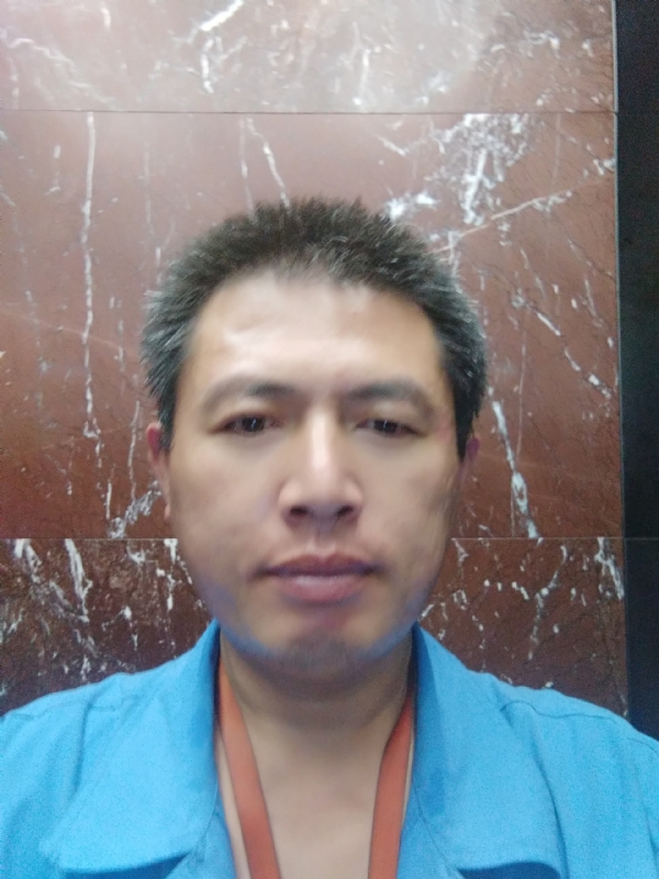 牵手的第一张照片--渭南相亲服务中心