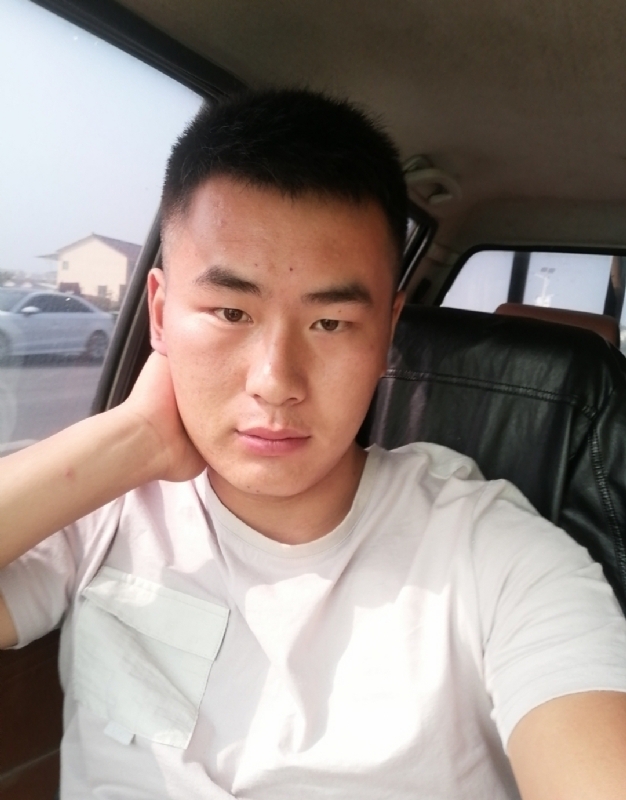 马宏亮的第二张照片--渭南相亲服务中心