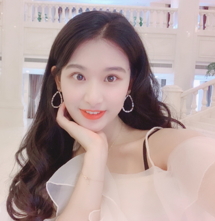 薇信zsqyaer的第一张照片--渭南相亲服务中心