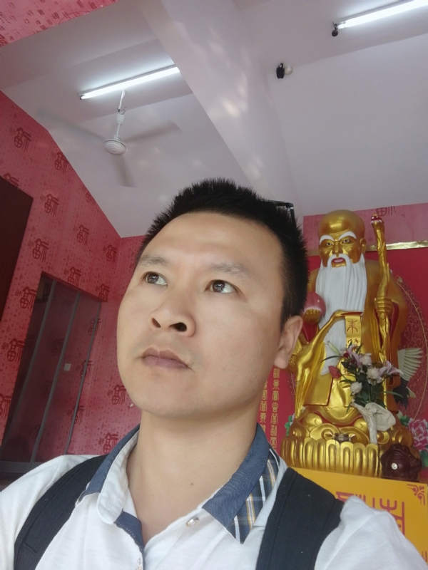 WAR的第一张照片--渭南相亲服务中心