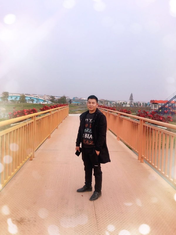 清风的第二张照片--渭南相亲服务中心