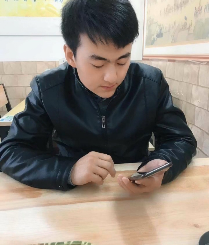 凯哥大魔王的第一张照片--渭南相亲服务中心