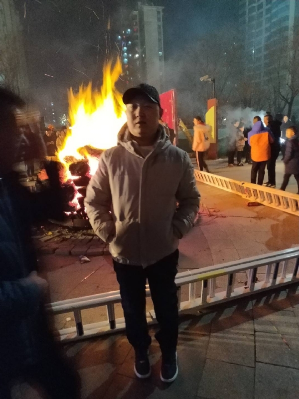 爱情里的俩个人的第二张照片--渭南相亲服务中心