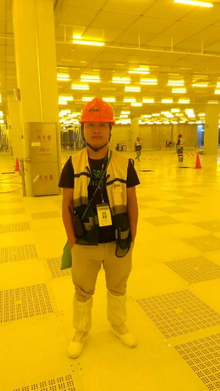 一个傻子的第一张照片--渭南相亲服务中心