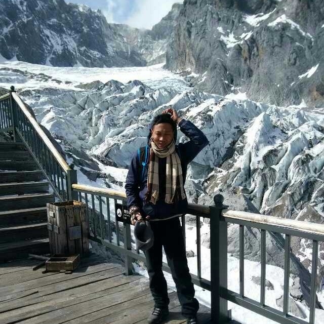 眯眯的第一张照片--渭南相亲服务中心