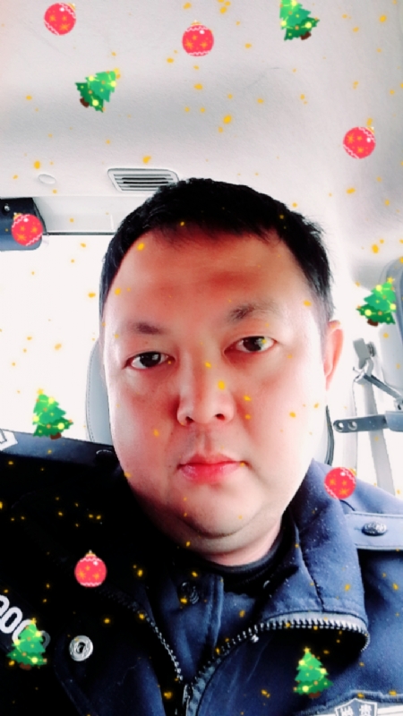 恨孤独的第一张照片--渭南相亲服务中心