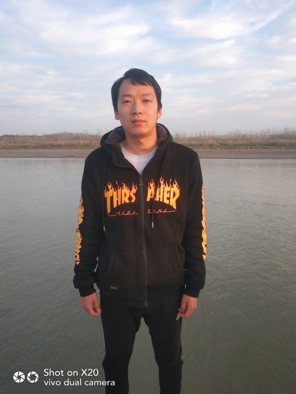 一往情深的第一张照片--渭南相亲服务中心