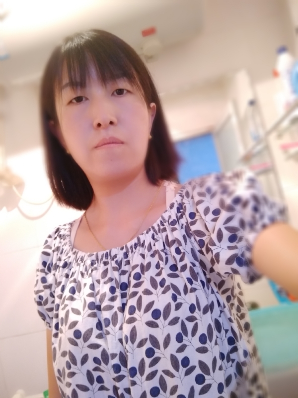 芬儿的第一张照片--渭南相亲服务中心