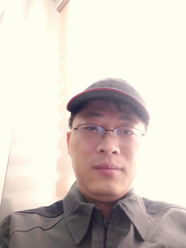 小马哥的第一张照片--渭南相亲服务中心