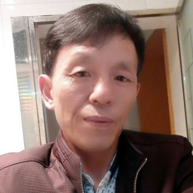 舒心的雨的第一张照片--渭南相亲服务中心