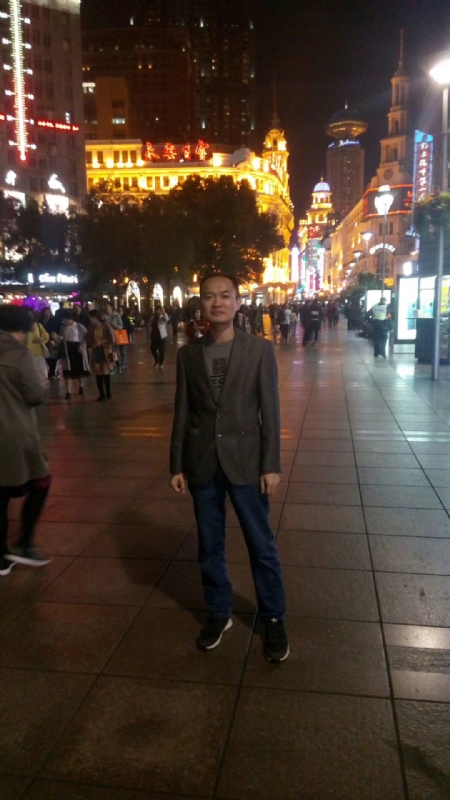 水池养鱼的第一张照片--渭南相亲服务中心