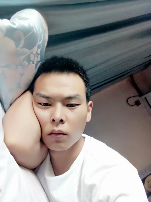 琪子心的第一张照片--渭南相亲服务中心