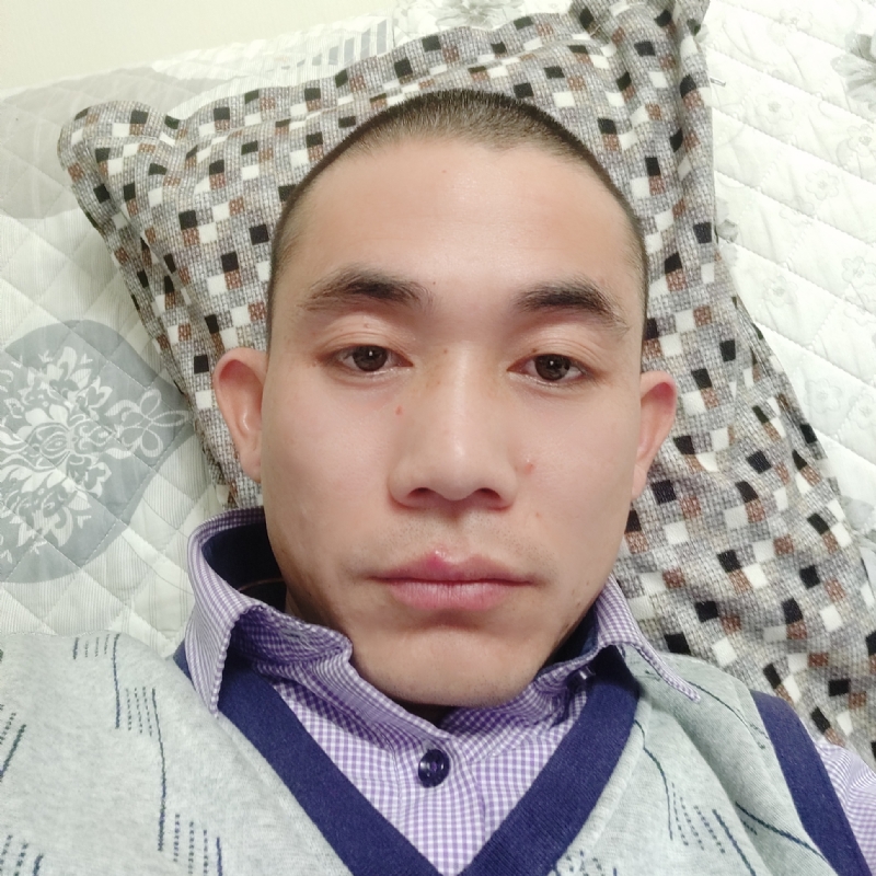 龙飞的第一张照片--渭南相亲服务中心