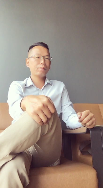 LI的第一张照片--渭南相亲服务中心