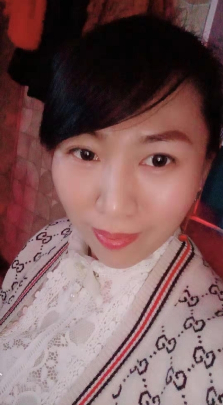 转角遇爱的第一张照片--渭南相亲服务中心