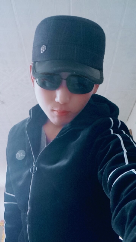 等你的季节的第一张照片--渭南相亲服务中心