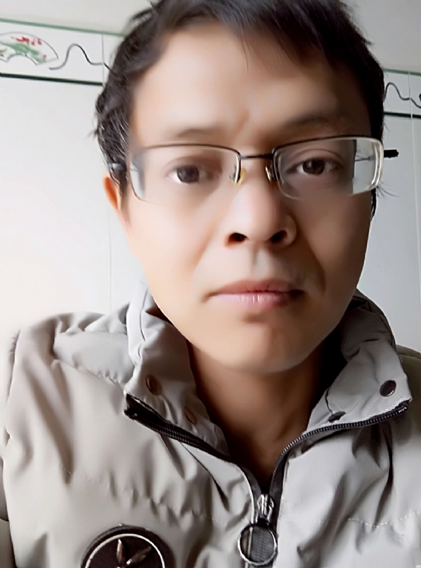 小吴的第一张照片--渭南相亲服务中心