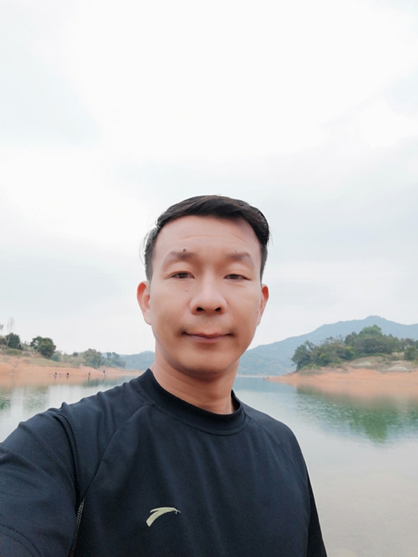 有容乃大的第一张照片--渭南相亲服务中心