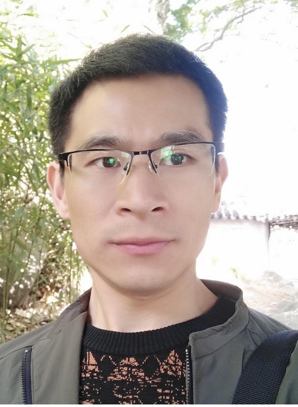 翔飞的第二张照片--渭南相亲服务中心