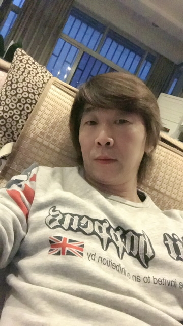 君子圣兰的第一张照片--渭南相亲服务中心