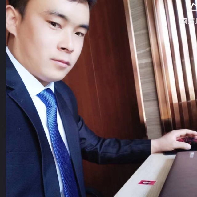 会哭的幸福的第一张照片--渭南相亲服务中心