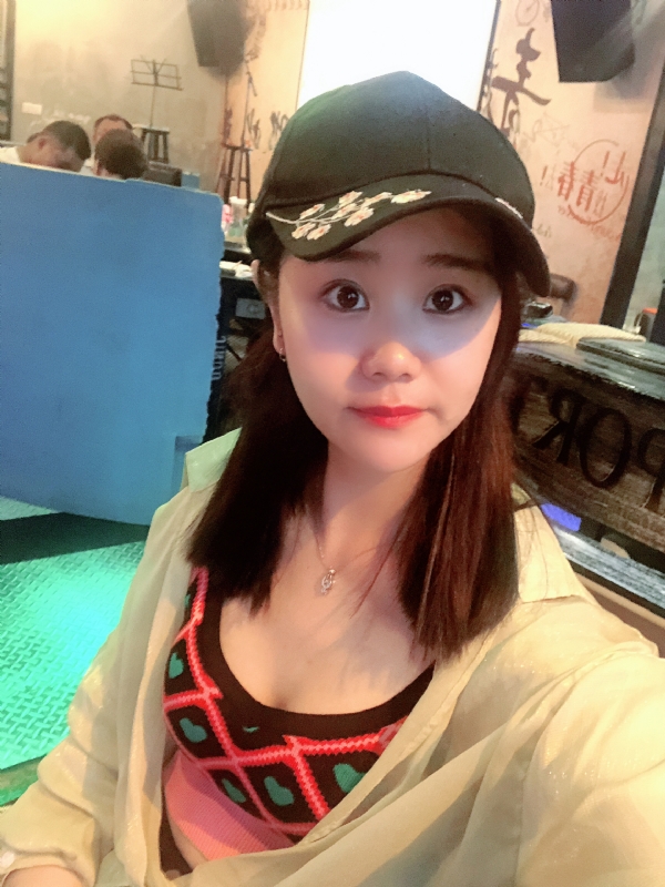 沐秋的第一张照片--渭南相亲服务中心