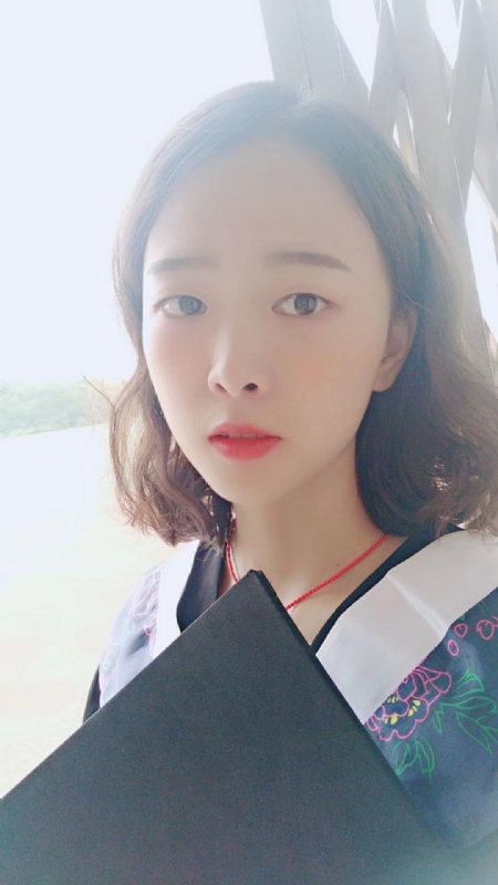 傲娇的喵小咪的第一张照片--渭南相亲服务中心