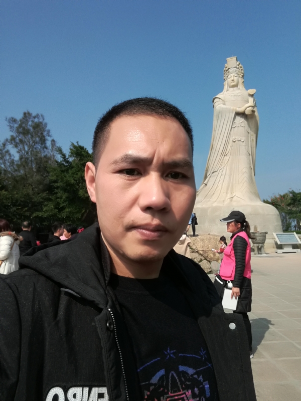 不羁的风的第一张照片--渭南相亲服务中心