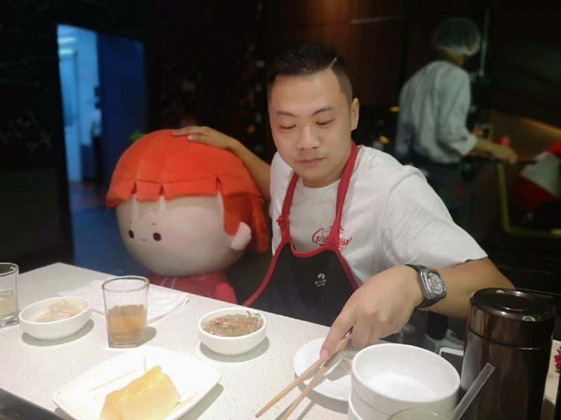 逆行的第一张照片--渭南相亲服务中心