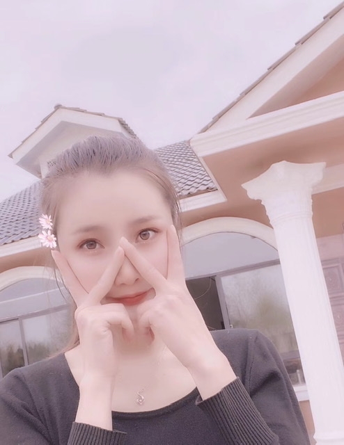 小媛的第一张照片--渭南相亲服务中心