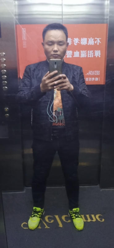 迷失自我的第一张照片--渭南相亲服务中心