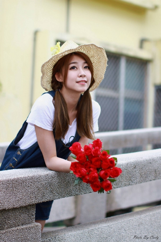 阳光朵朵的第一张照片--渭南相亲服务中心