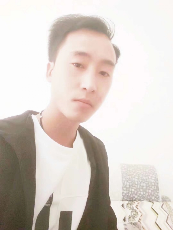 萧艺的第一张照片--渭南相亲服务中心