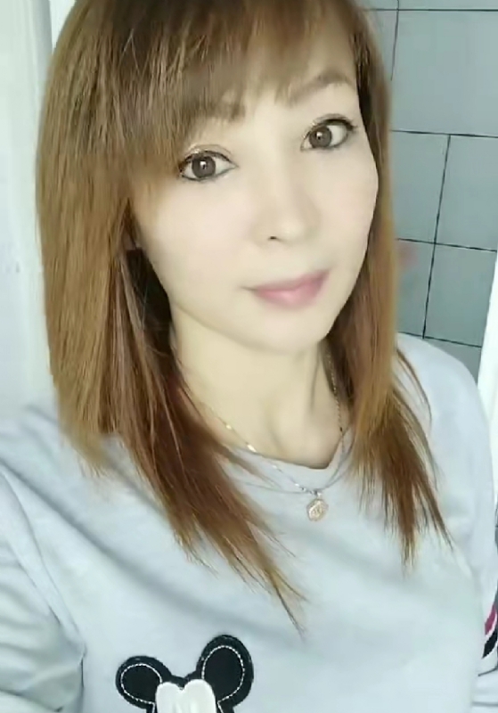 魅力白玲的第一张照片--渭南相亲服务中心