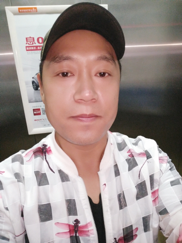 hainy的第一张照片--渭南相亲服务中心