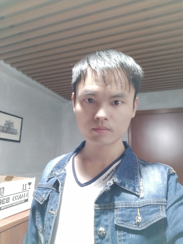 阿信的第一张照片--渭南相亲服务中心