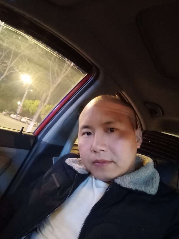 平平淡淡的第一张照片--渭南相亲服务中心