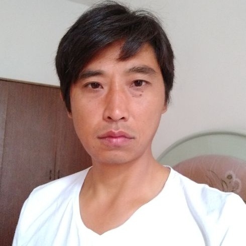 莞尔一笑的第一张照片--渭南相亲服务中心