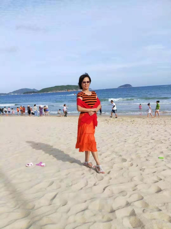 ruwu的第一张照片--渭南相亲服务中心