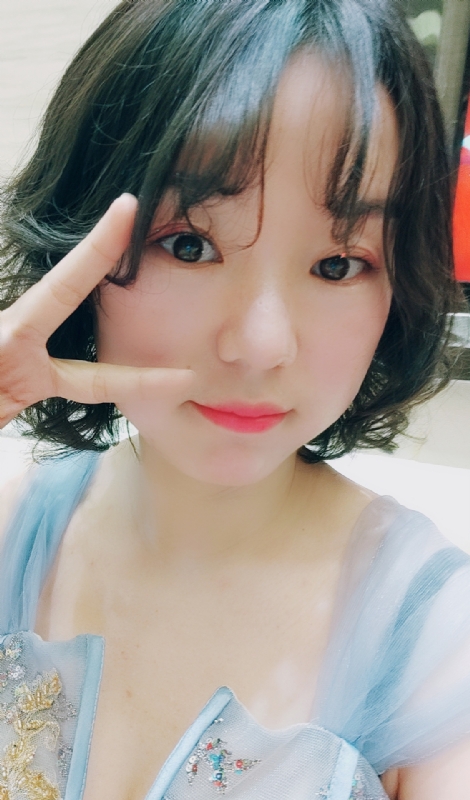 小c猫的第一张照片--渭南相亲服务中心