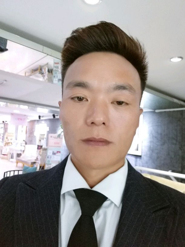 醉酒的蝴蝶的第一张照片--渭南相亲服务中心