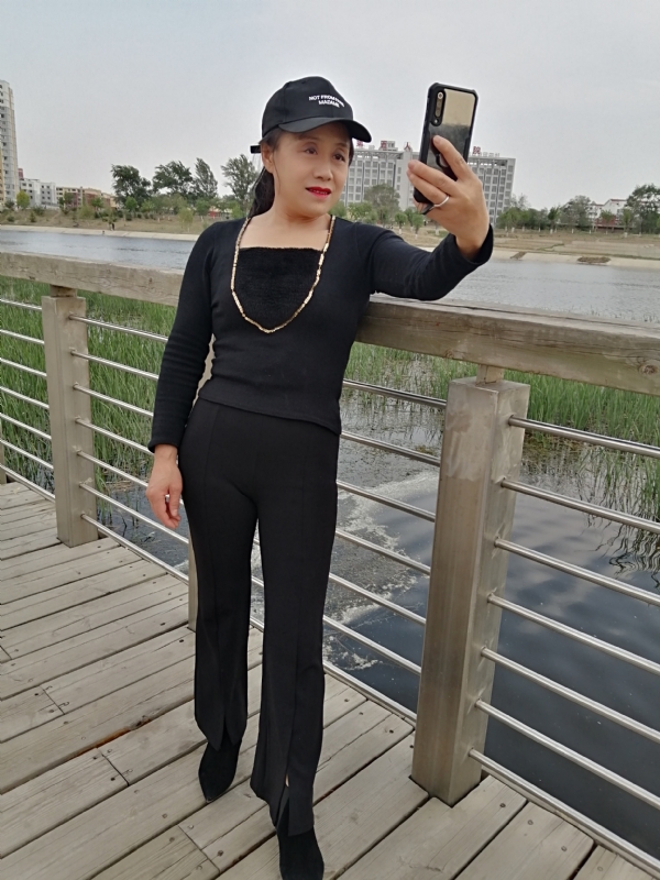 阳光你好的第四张照片--渭南相亲服务中心