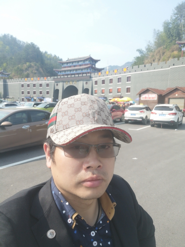 金沧海的第一张照片--渭南相亲服务中心